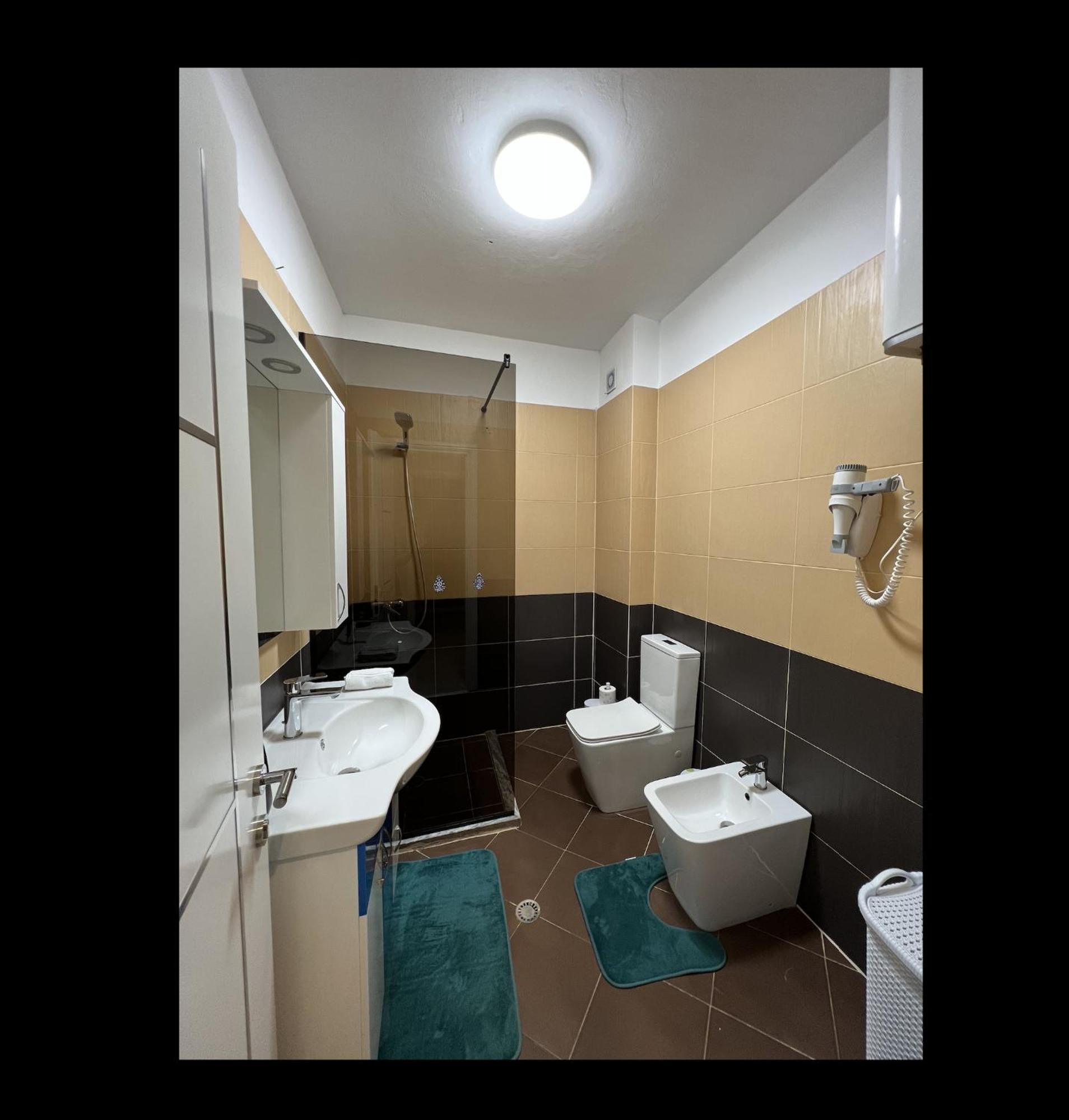 Bmb Apartament Дуррес Екстер'єр фото